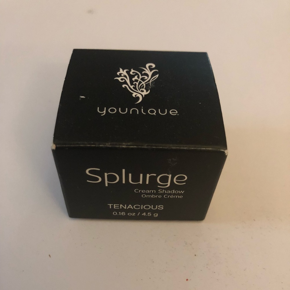 Splurge cream shadow